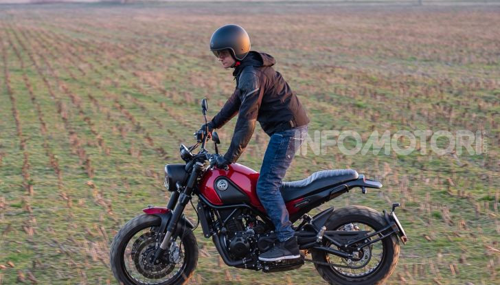 Benelli Leoncino Trail 500 ABS 2019: caratteristiche, opinioni e prezzo di un’icona senza tempo - Foto 9 di 40