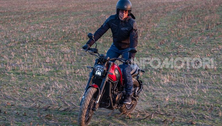 Benelli Leoncino Trail 500 ABS 2019: caratteristiche, opinioni e prezzo di un’icona senza tempo - Foto 10 di 40