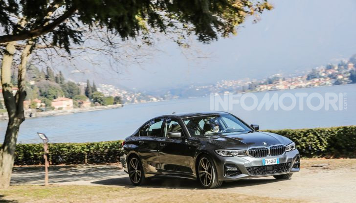 Nuova BMW Serie 3 2019, prova in anteprima, caratteristiche e prezzi - Foto 1 di 38