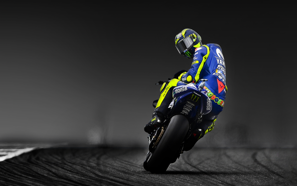 Dainese Riding Master: un giorno in pista con Valentino Rossi - Foto 1 di 10