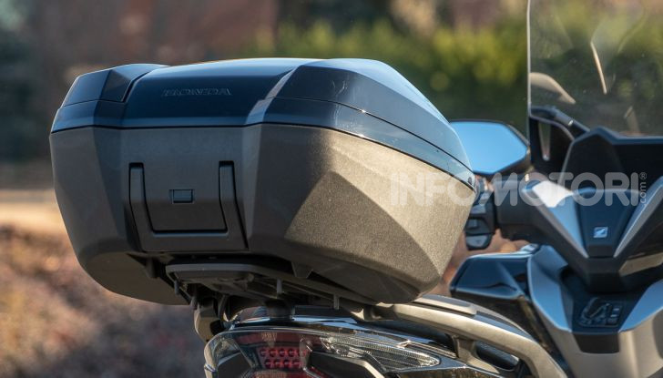 Prova Honda Forza 300, caratteristiche, opinioni e prezzo di uno dei migliori media cilindrata  - Foto 29 di 55