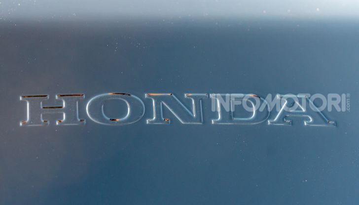 Prova Honda Forza 300, caratteristiche, opinioni e prezzo di uno dei migliori media cilindrata  - Foto 35 di 55