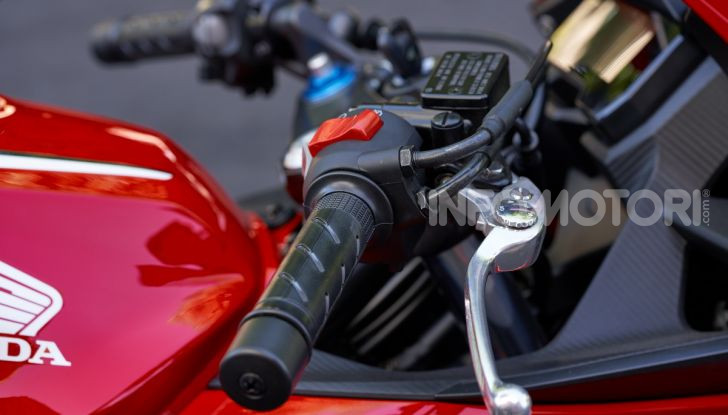 Prova Honda CBR500R e CB500F 2019: caratteristiche, opinioni e prezzi - Foto 56 di 123