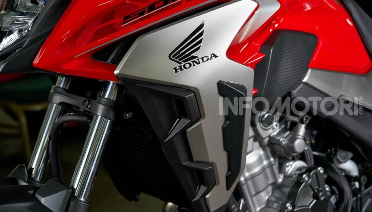 Prova Honda CB500X 2019: 19″ all’anteriore, caratteristiche, prezzo e impressioni - Foto 32 di 42