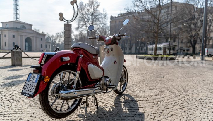 Prova Honda Super Cub C125: caratteristiche, opinioni e prezzi - Foto 1 di 59
