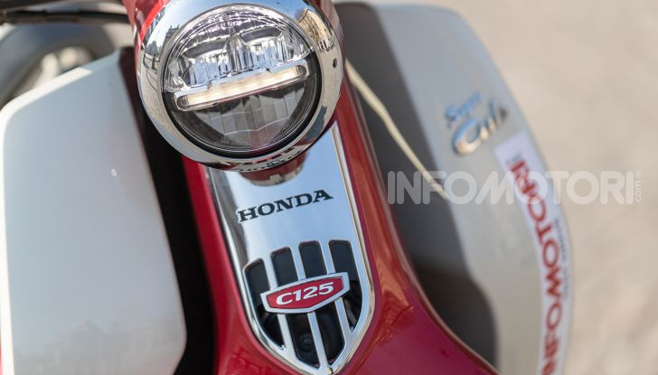 Prova Honda Super Cub C125: caratteristiche, opinioni e prezzi - Foto 29 di 59