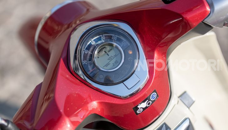 Prova Honda Super Cub C125: caratteristiche, opinioni e prezzi - Foto 33 di 59