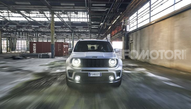 Jeep Renegade S, la nuova versione sportiva - Foto 2 di 20
