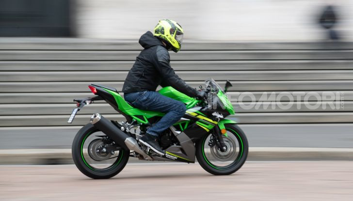 Prova nuova Kawasaki Ninja 125 2019: che bello tornare sedicenni! - Foto 12 di 46