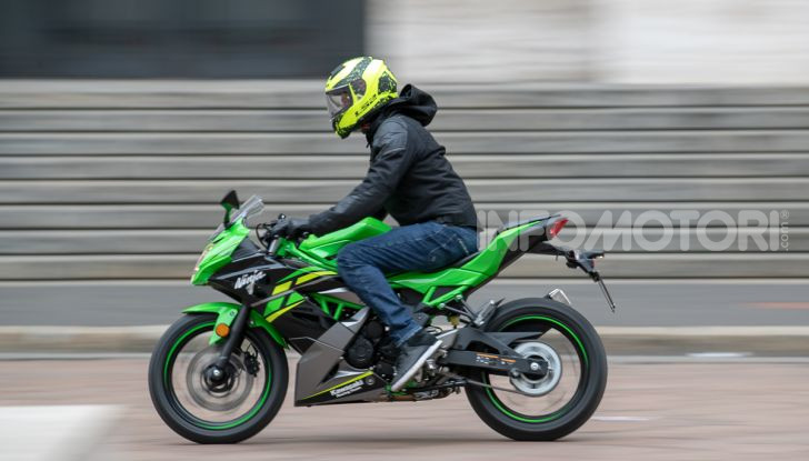 Prova nuova Kawasaki Ninja 125 2019: che bello tornare sedicenni! - Foto 14 di 46