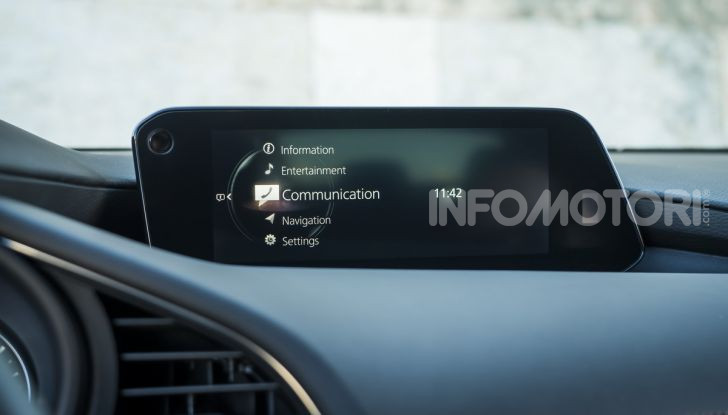 Nuova Mazda 3 2019 infotainment
