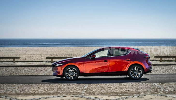 [VIDEO] Nuova Mazda3 2019: prova su strada della berlina giapponese - Foto 18 di 22