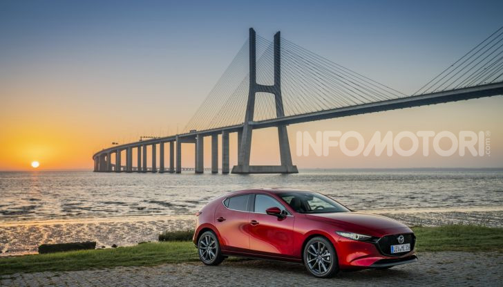 [VIDEO] Nuova Mazda3 2019: prova su strada della berlina giapponese - Foto 21 di 22