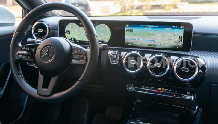 Prova Mercedes Classe A 180 d: caratteristiche, opinioni e prezzi - Foto 16 di 57