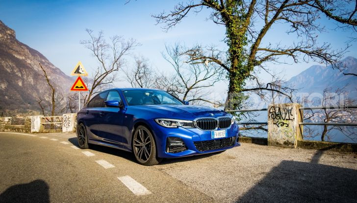 Nuova BMW Serie 3 2019, prova in anteprima, caratteristiche e prezzi - Foto 34 di 38