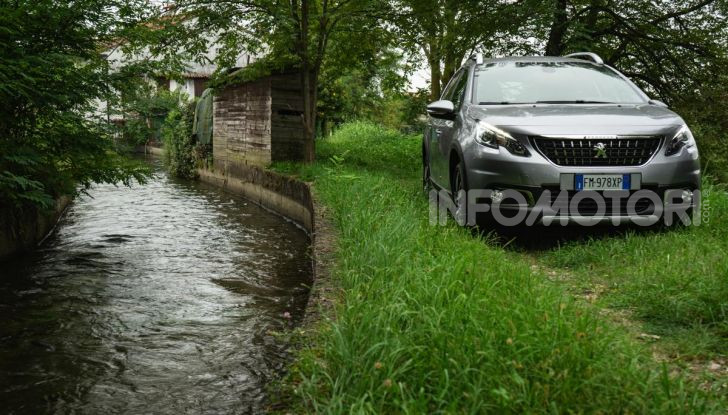 Prova nuova Peugeot 2008: il 110CV a benzina per correre in città - Foto 1 di 25