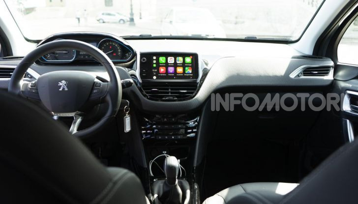 Prova nuova Peugeot 2008: il 110CV a benzina per correre in città - Foto 20 di 25
