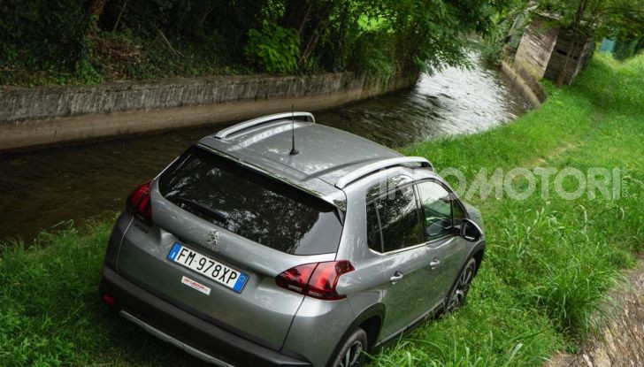 Prova nuova Peugeot 2008: il 110CV a benzina per correre in città - Foto 9 di 25