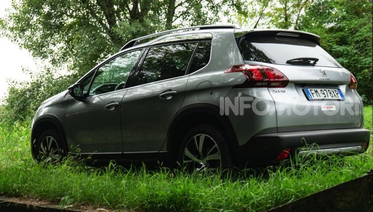 Prova nuova Peugeot 2008: il 110CV a benzina per correre in città - Foto 10 di 25