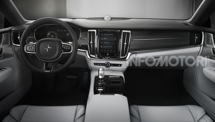 Polestar 2: caratteristiche, autonomia e prezzi del crossover elettrico - Foto 21 di 31