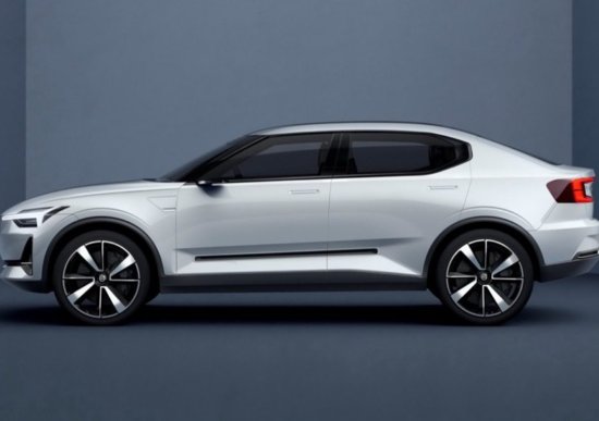 Polestar 2: caratteristiche, autonomia e prezzi del crossover elettrico - Foto 24 di 31
