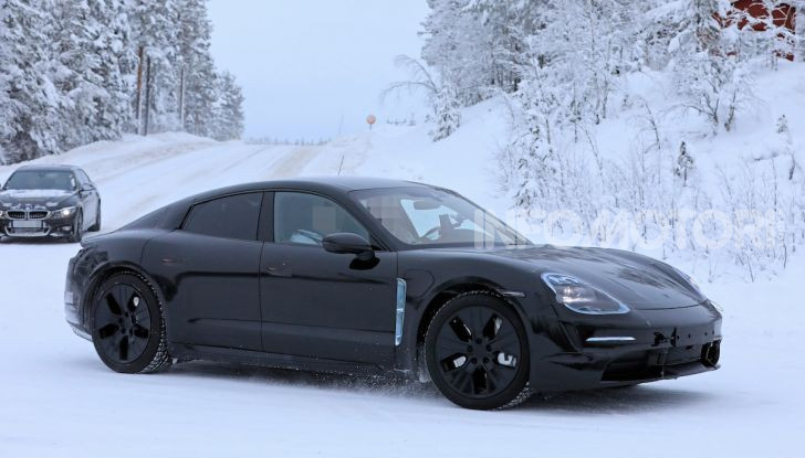 Porsche Taycan, questo il nome della 100% elettrica Mission E - Foto 1 di 38