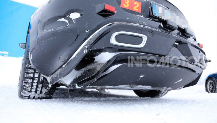 Porsche Taycan, questo il nome della 100% elettrica Mission E - Foto 35 di 38