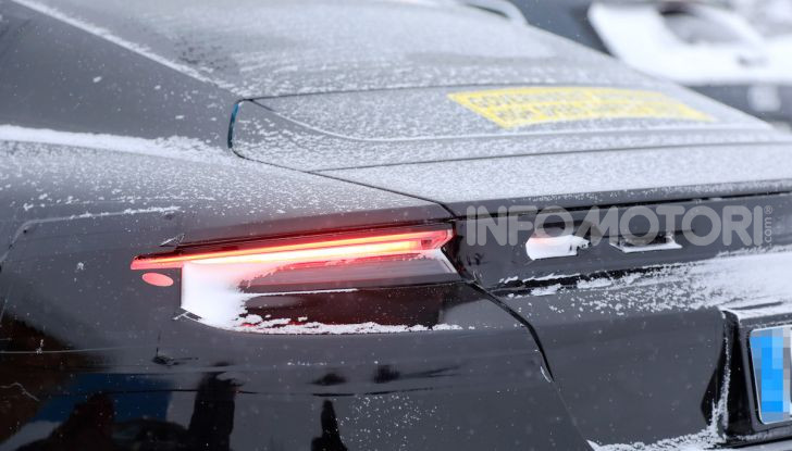 Porsche Taycan, questo il nome della 100% elettrica Mission E - Foto 37 di 38