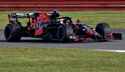 F1 2019: Red Bull presenta la nuova RB15