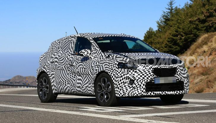 Renault Captur 2020: il Crossover francese più aggressivo e Tech - Foto 1 di 10