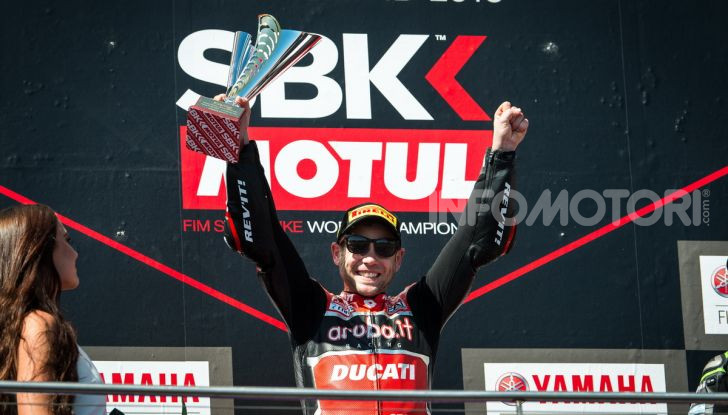 SBK 2019, Phillip Island: Ducati Panigale V4R e Bautista sul tetto del mondo - Foto 4 di 16