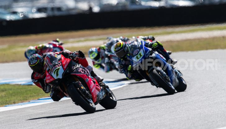 SBK 2019, Phillip Island: Ducati Panigale V4R e Bautista sul tetto del mondo - Foto 10 di 16