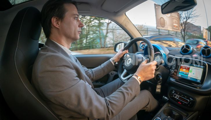 Daimler e Geely Holding, joint venture globale per sviluppare il marchio smart - Foto 3 di 53