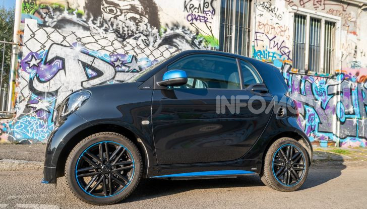 Daimler e Geely Holding, joint venture globale per sviluppare il marchio smart - Foto 6 di 53