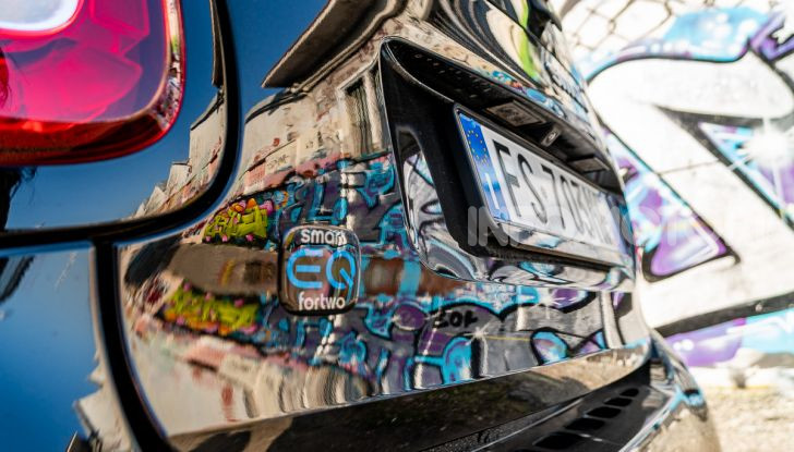 Daimler e Geely Holding, joint venture globale per sviluppare il marchio smart - Foto 12 di 53