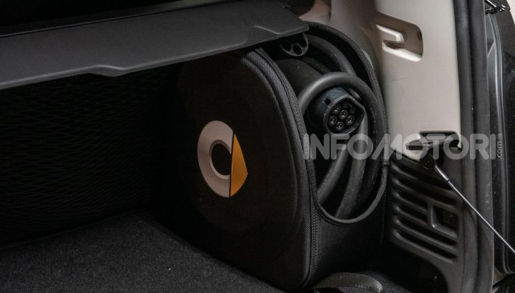 Daimler e Geely Holding, joint venture globale per sviluppare il marchio smart - Foto 46 di 53