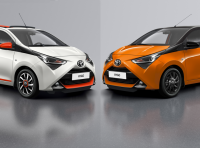 Toyota Aygo aggiorna gli allestimenti x-style e x-cite