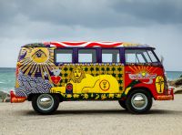 Volkswagen Bulli, il pullmino hippie ha ora un erede