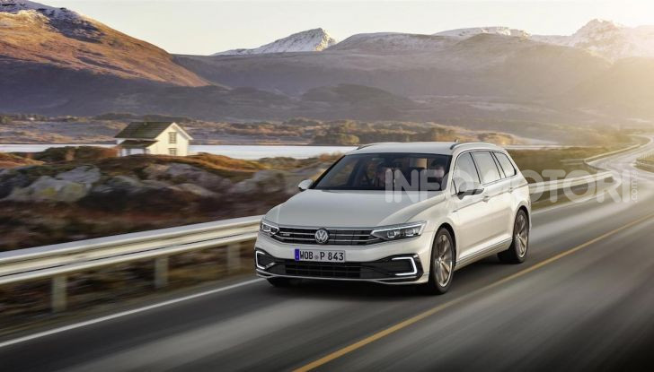 Volkswagen Passat: la 9° generazione del 2023 sarà solo station wagon - Foto 20 di 41