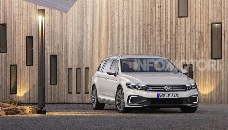 Volkswagen Passat: la 9° generazione del 2023 sarà solo station wagon - Foto 24 di 41