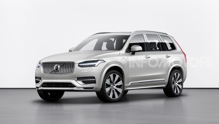 Volvo XC90: il SUV svedese è tutto nuovo - Foto 14 di 30