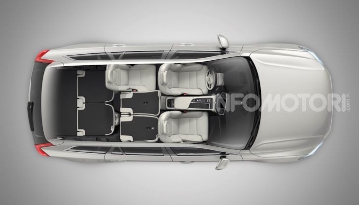 Volvo XC90: il SUV svedese è tutto nuovo - Foto 29 di 30