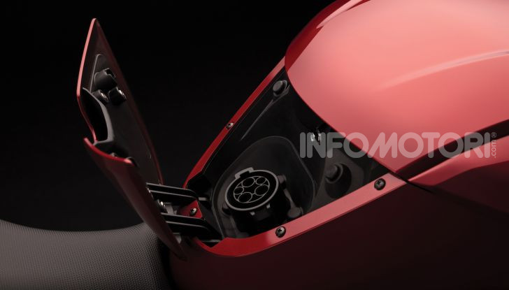 Cash for Carbon: il programma di risparmio pensato da Zero Motorcycles - Foto 1 di 20