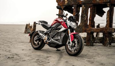 Zero Motorcycles SR/F: la moto elettrica potente ma facile da guidare