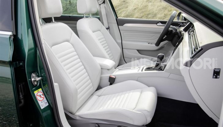 Volkswagen Passat: la 9° generazione del 2023 sarà solo station wagon - Foto 4 di 41