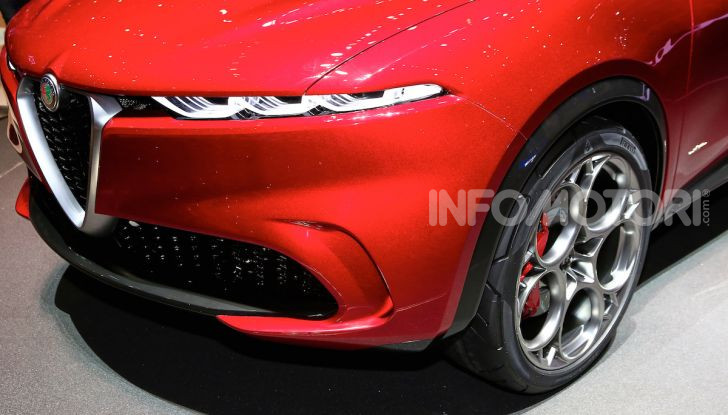 Alfa Romeo Tonale 2019: Il SUV Compatto su base Renegade - Foto 28 di 40