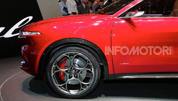 Alfa Romeo Tonale 2019: Il SUV Compatto su base Renegade - Foto 9 di 40