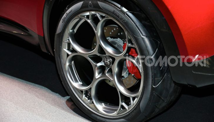 Alfa Romeo Tonale 2019: Il SUV Compatto su base Renegade - Foto 34 di 40