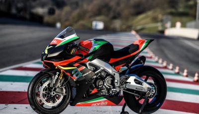 Aprilia presenta al Mugello la RSV4 X: 225 cv e soli 165 kg di peso