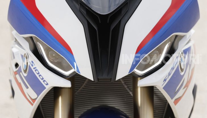 BMW S 1000 RR 2019: più veloce, leggera e guidabile - Foto 14 di 14